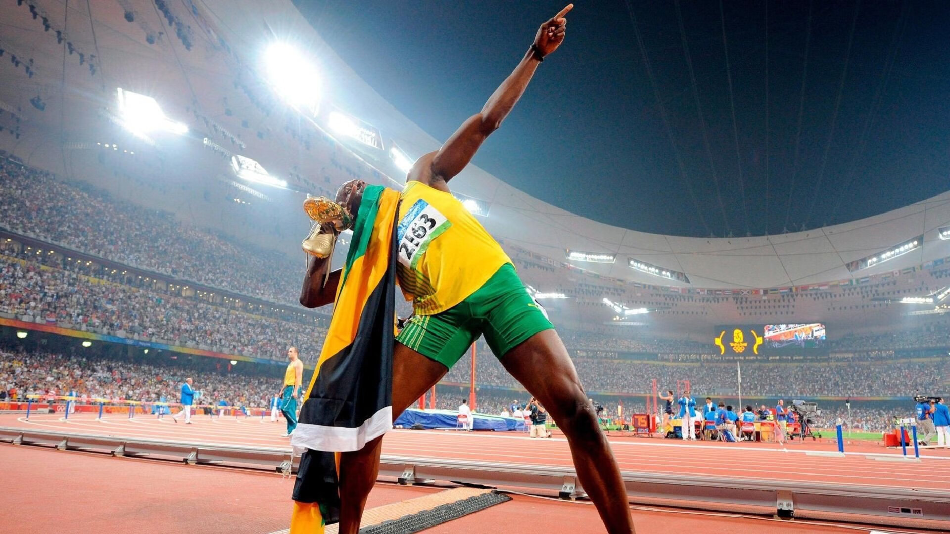 _场外故事：运动员公益慈善引关注_，善待运动员